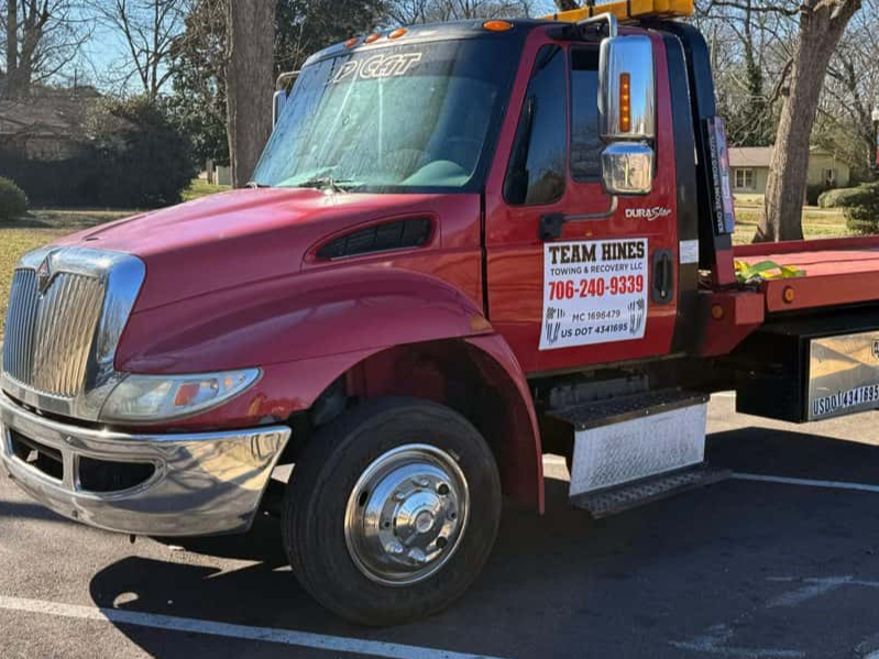 Hines Towing truck in action
